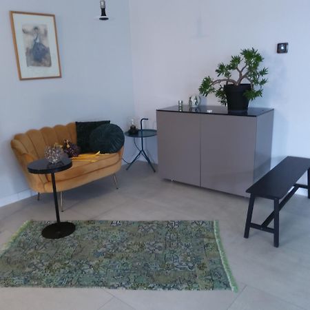 Bed & Breakfast Appartement 'T Haventje Ezinge Экстерьер фото